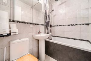 Bathroom - click for photo gallery